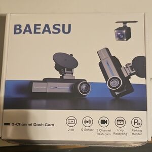 Black 3-Channel Dash Cam